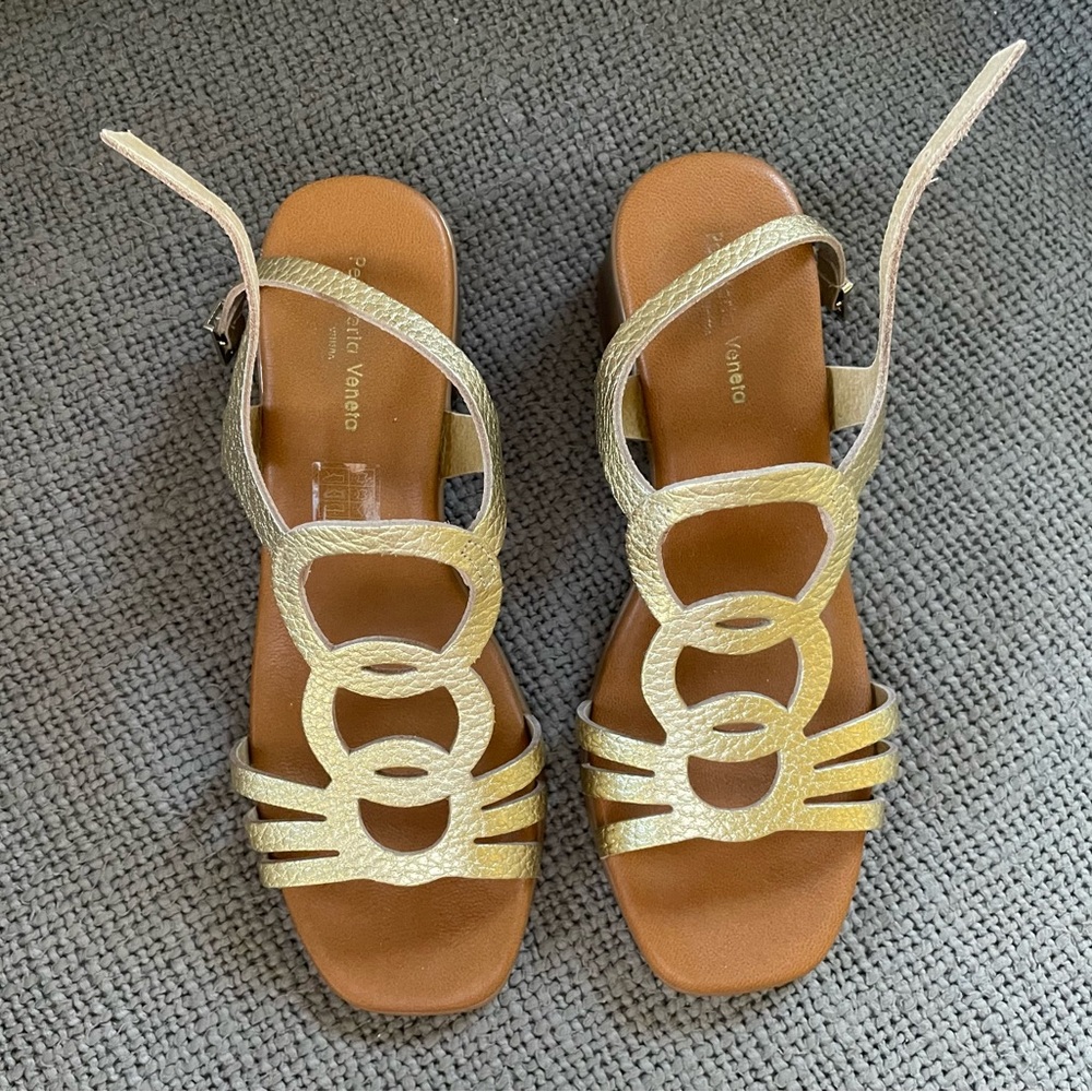 Leather Women's Elegant Gold Sandals